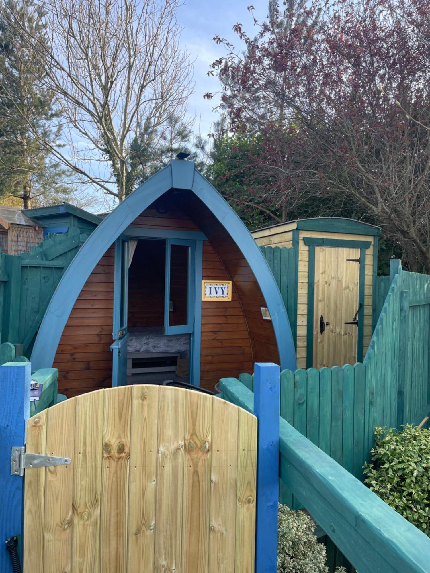 Glamping In The 2Nd Field Hotel Aughrim Exterior photo